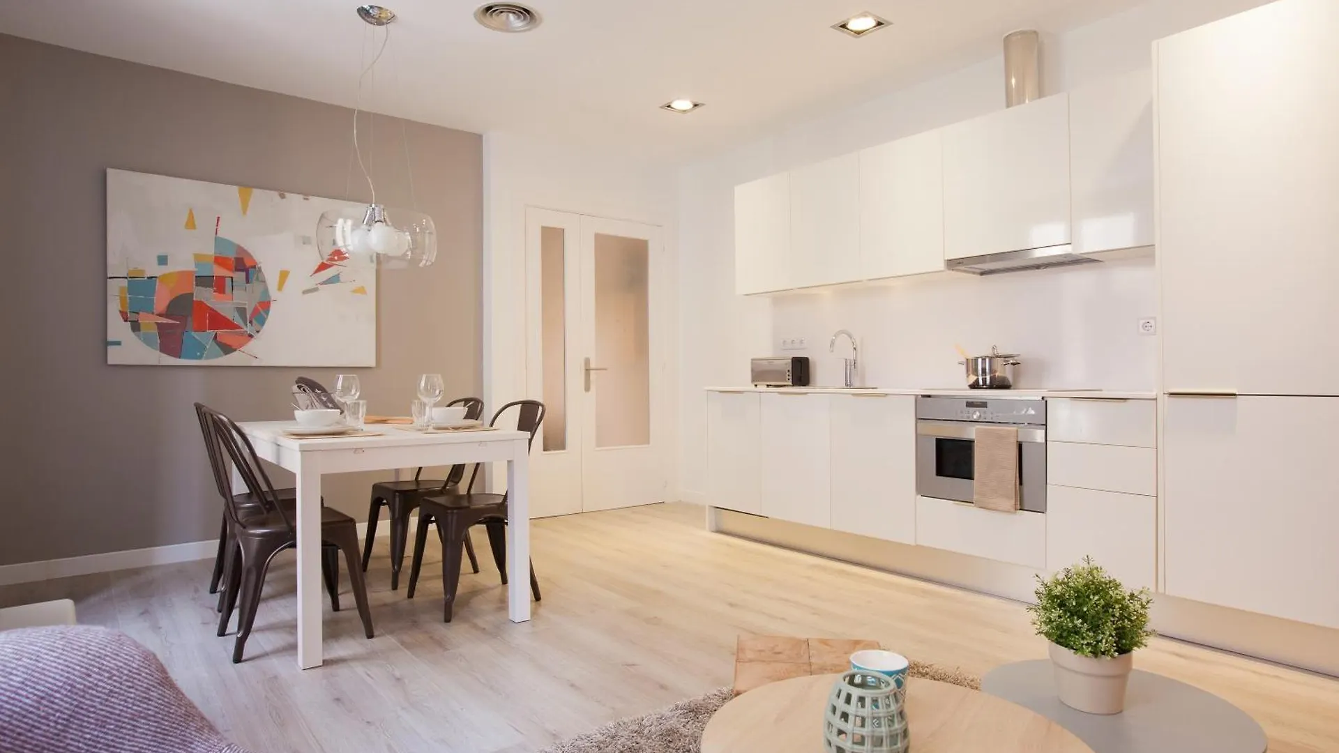 Apartament Click&Flat Seneca Suites Barcelona