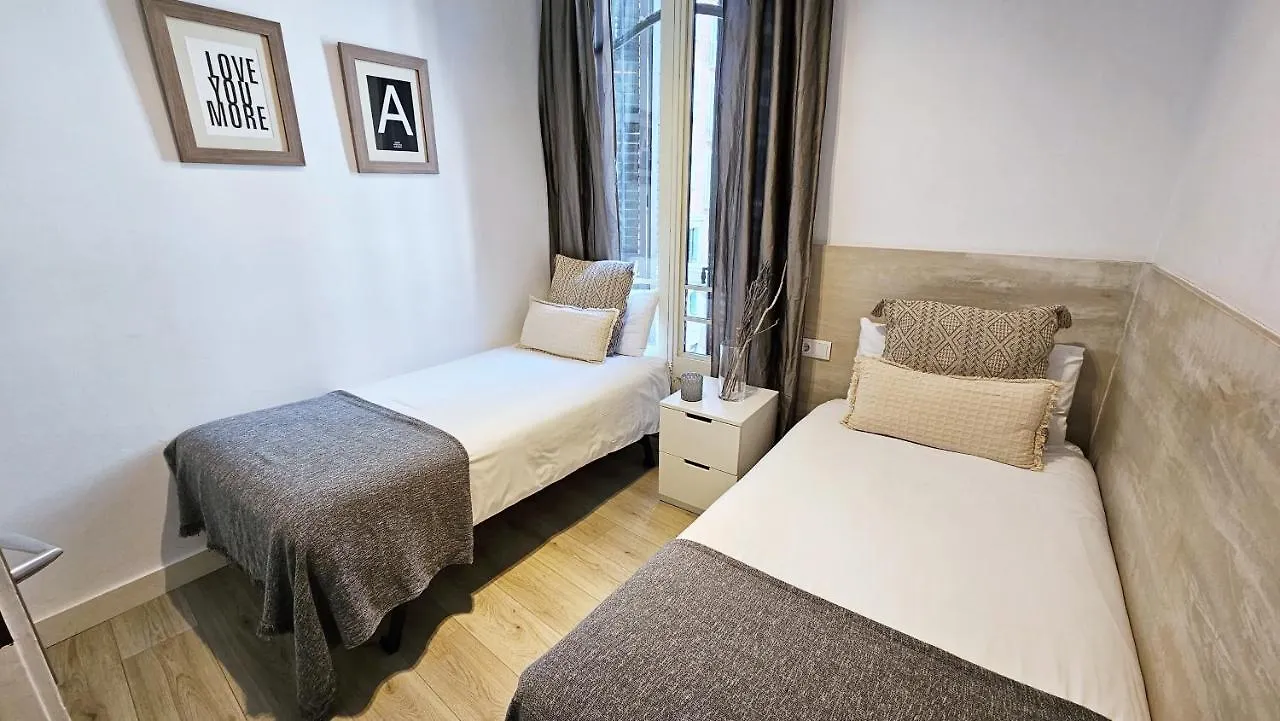 Apartment Click&Flat Seneca Suites Barcelona Spain