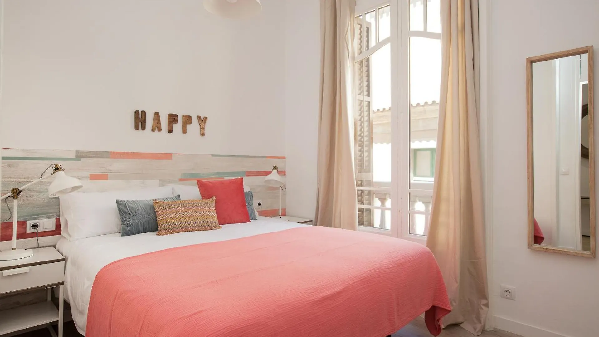Click&Flat Seneca Suites Barcelona Apartment