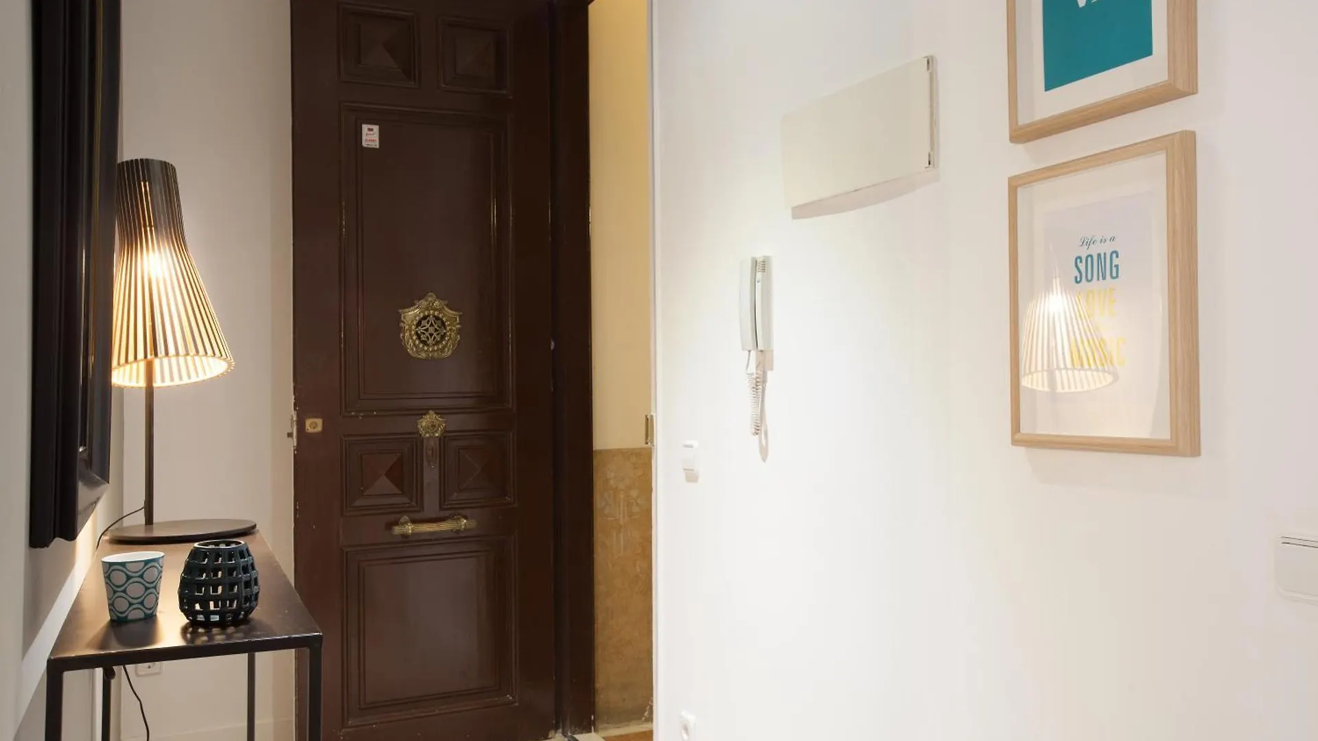 Apartment Click&Flat Seneca Suites Barcelona