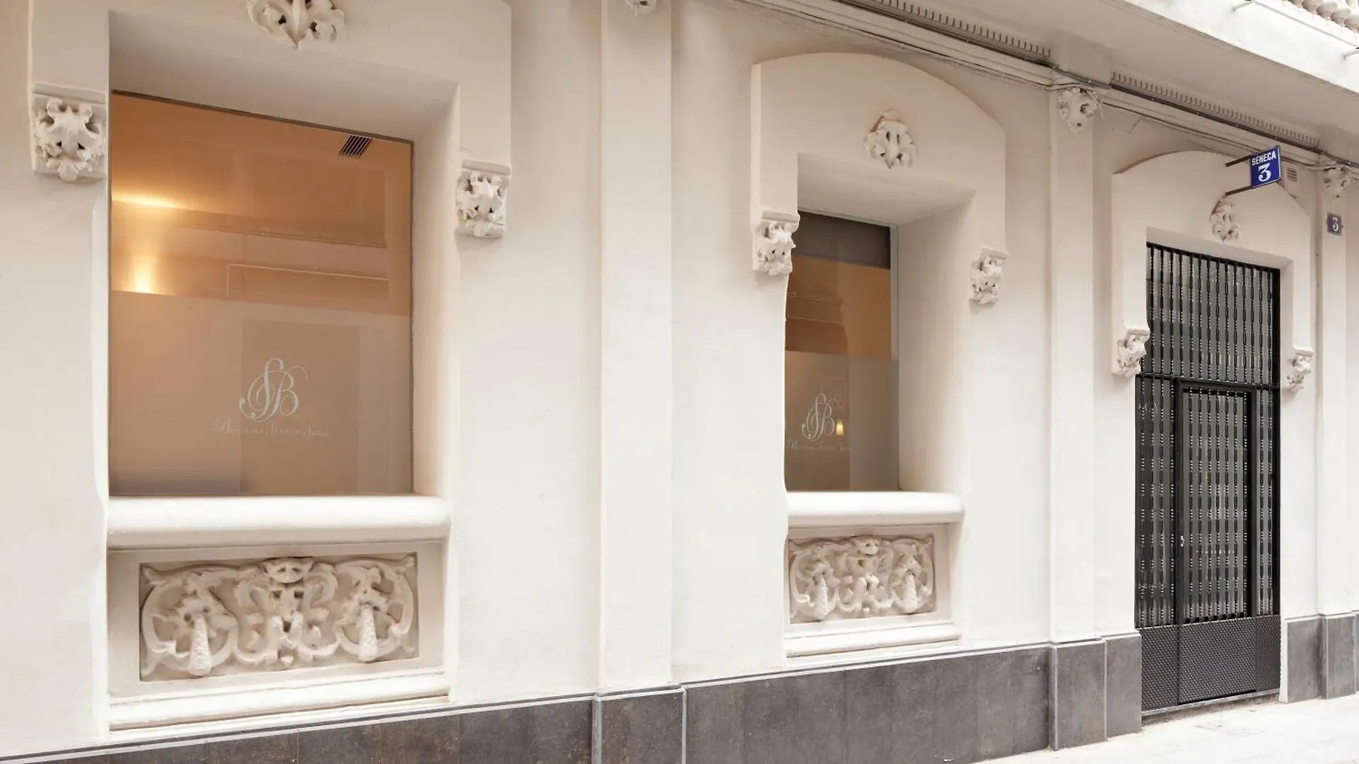 Click&Flat Seneca Suites Barcelona