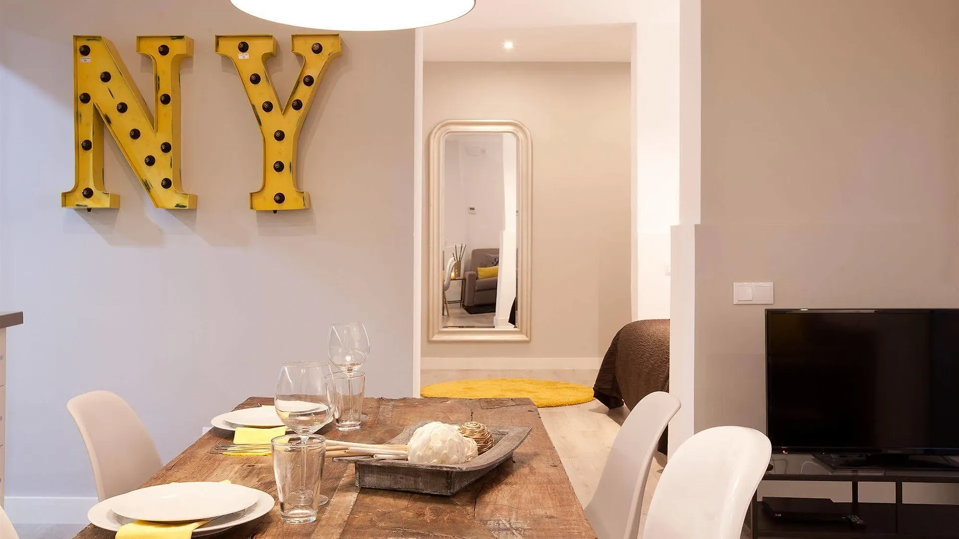 Click&Flat Seneca Suites Barcelona 0*,  Spain