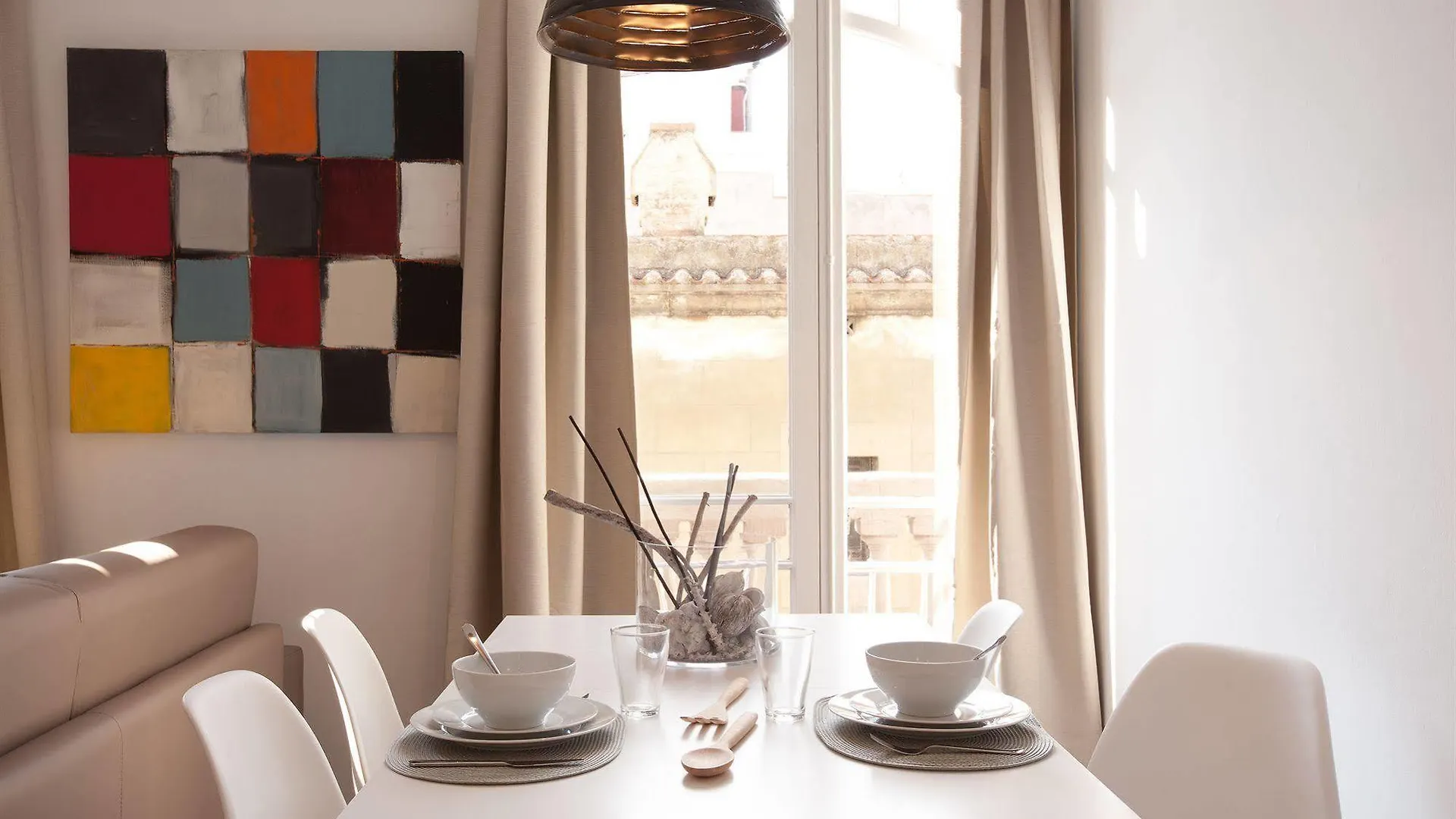 Click&Flat Seneca Suites Barcelona 0*,